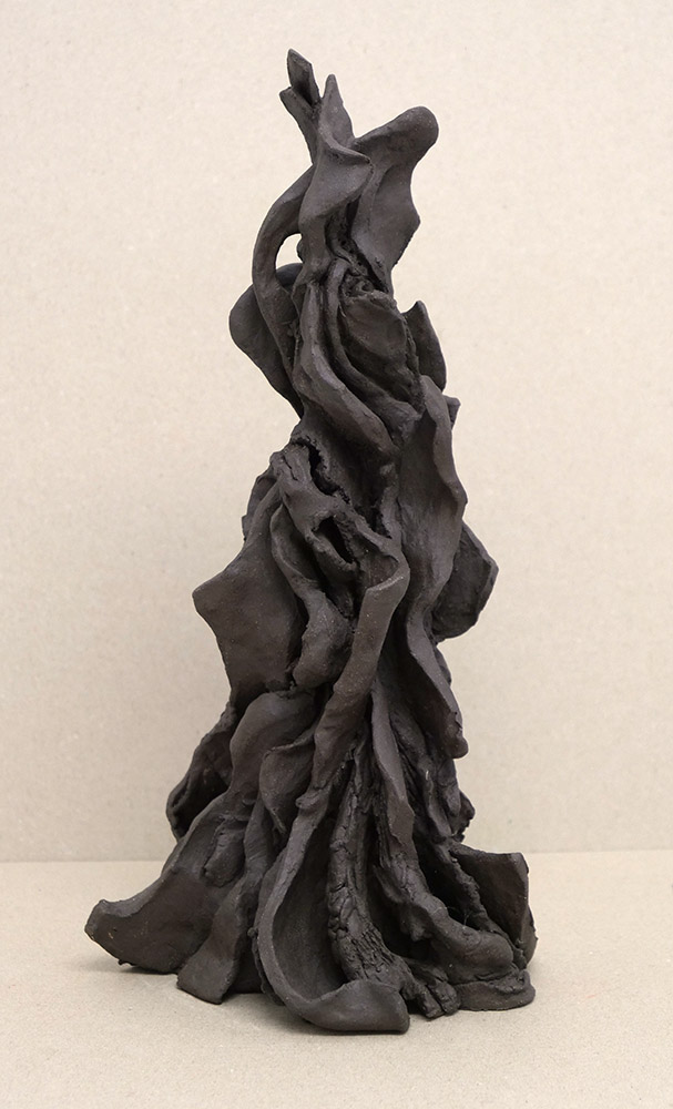 Helga Joergens, Growing 4 2022/23